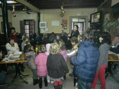 L'aula de música surt al carrer