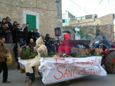 FOTOGRAFIES DE LES BENEÏDES DE SANT ANTONI 2009.